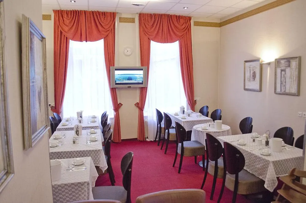 Hotel Polo Am Zob Αμβούργο 3*,