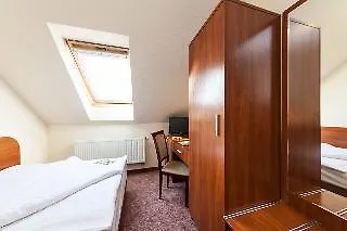 ***  Hotel Polo Am Zob Αμβούργο Γερμανία
