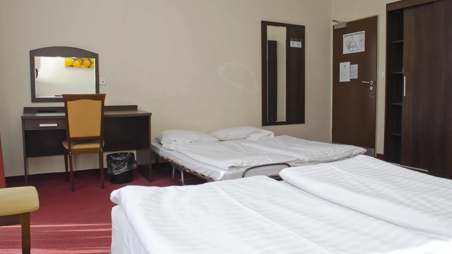 Hotel Polo Am Zob Αμβούργο Γερμανία