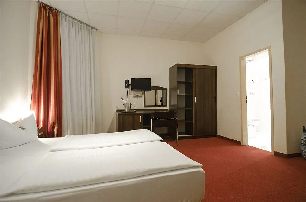 Hotel Polo Am Zob Hamburg Germany