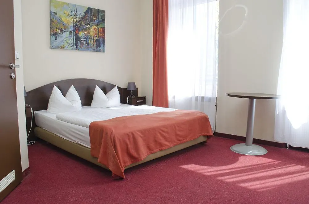 Hotel Polo Am Zob Hamburg